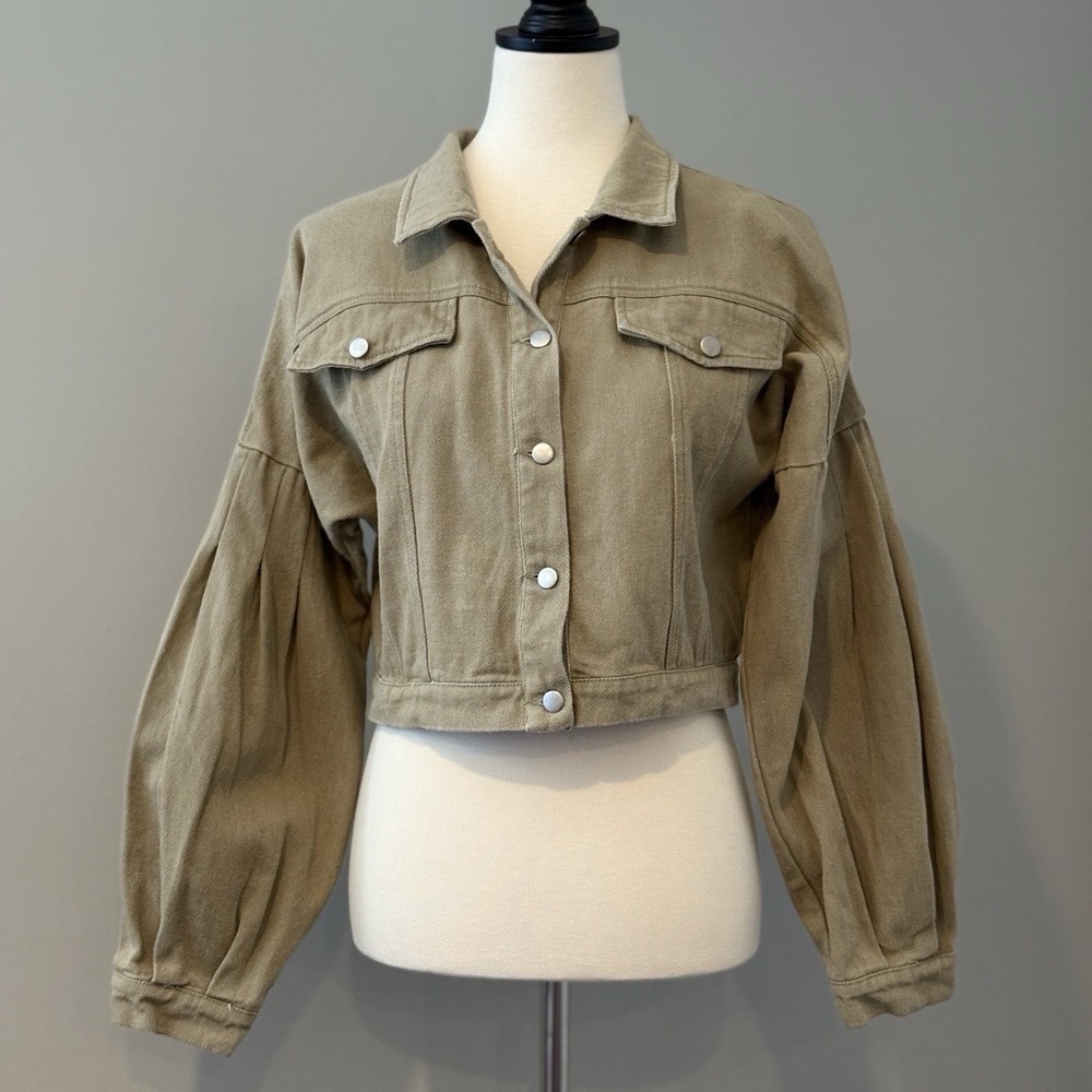 HYFVE Cropped Khaki Denim Jacket Women's Medium Balloon Sleeve Snap Front